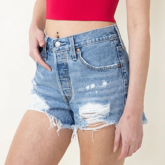 Levi’s 501 High Rise Med Wash Denim Distressed Shorts With Pockets Size 33 NEW - Picture 11 of 11